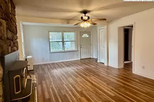 304 Elk River Rd, Elk Park, NC 28622 - Photo 11