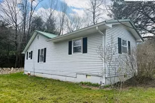 304 Elk River Rd, Elk Park, NC 28622 - Photo 7