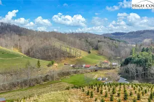 369 Spencer Branch Rd, Lansing, NC 28643 - Photo 49