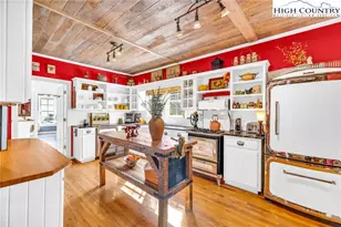 369 Spencer Branch Rd, Lansing, NC 28643 - Photo 17