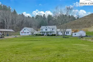 369 Spencer Branch Rd, Lansing, NC 28643 - Photo 1