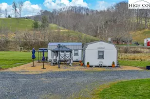 369 Spencer Branch Rd, Lansing, NC 28643 - Photo 43