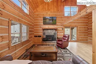 1047 Aubrey Turner Rd, Crumpler, NC 28617 - Photo 7