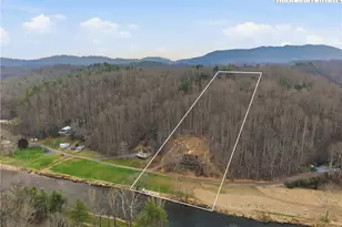 1047 Aubrey Turner Rd, Crumpler, NC 28617 - Photo 33