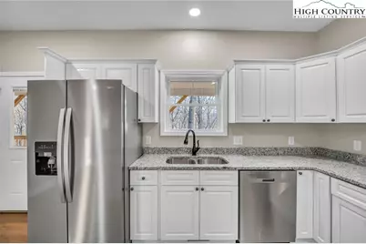 360 Laurel Lane, Jefferson, NC 28640 - Photo 11