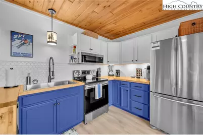 101 Sugar Ski Drive #132, Banner Elk, NC 28604 - Photo 5
