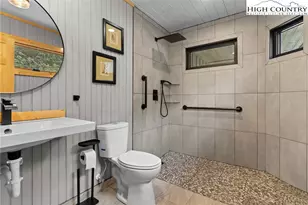 110 Mountain Hearth Dr, Sparta, NC 28675 - Photo 21