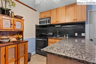 110 Mountain Hearth Dr, Sparta, NC 28675 - Photo 43