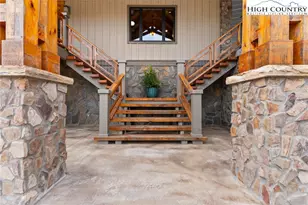 110 Mountain Hearth Dr, Sparta, NC 28675 - Photo 3