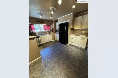 84 Avery High School Road, Newland, NC 28567 - Photo 7