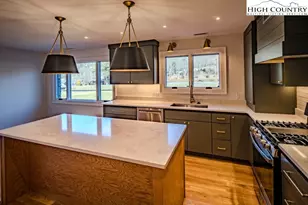 115 Balsam Ln, Banner Elk, NC 28604 - Photo 11