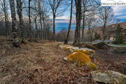 L20 Woodland Way, Beech Mountain, NC 28604 - Photo 15