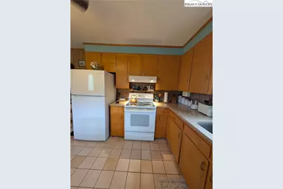 289 Westview Drive, Sparta, NC 28675 - Photo 3