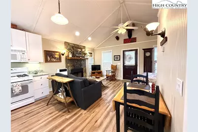 14 Fish Camp Circle, Newland, NC 28657 - Photo 9