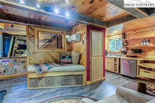 64 Creekside Dr, Banner Elk, NC 28604 - Photo 7