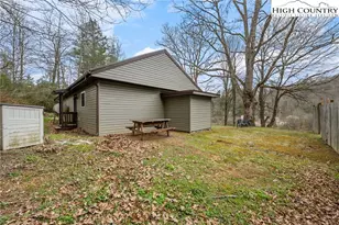 41 Raccoon Ln, Newland, NC 28604 - Photo 27