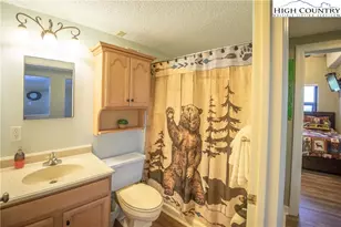 303 Sugar Top Dr, Sugar Mountain, NC 28604 - Photo 7