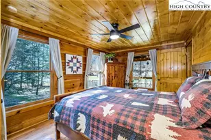 385 Bent River Dr, Lansing, NC 28643 - Photo 25