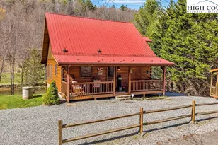 385 Bent River Dr, Lansing, NC 28643 - Photo 5