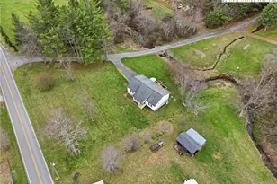 134 Orville Barker Rd, West Jefferson, NC 28694 - Photo 13