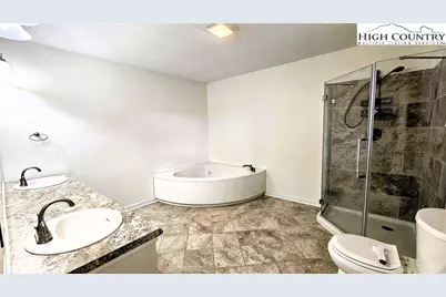 146 Grandpas Farm Road, Fleetwood, NC 28626 - Photo 27