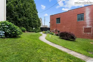 215 S Jefferson Station Pl, West Jefferson, NC 28694 - Photo 41