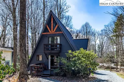 20 Lady Slipper Loop, Newland, NC 28657 - Photo 1