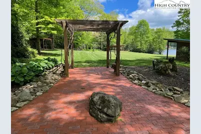 20 Lady Slipper Loop, Newland, NC 28657 - Photo 45