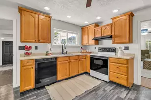 496 Camp Joy Rd, Zionville, NC 28698 - Photo 15