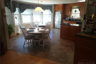 488 Meadow View Rd, Roaring Gap, NC 28668 - Photo 7