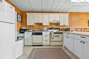 431 Cliffside Ln, Seven Devils, NC 28604 - Photo 31