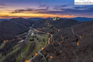 431 Cliffside Ln, Seven Devils, NC 28604 - Photo 3