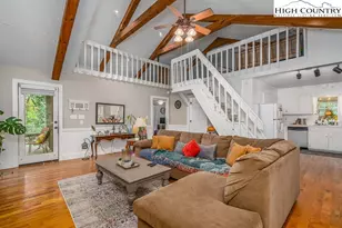 199 Brooker St, Blowing Rock, NC 28605 - Photo 17