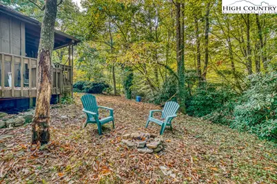 199 Brooker Street, Blowing Rock, NC 28605 - Photo 7