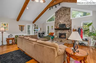 199 Brooker St, Blowing Rock, NC 28605 - Photo 15