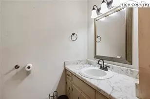 2202 Old 16 Hwy, Jefferson, NC 28640 - Photo 9