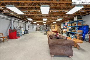 883 Bald Mountain Rd, West Jefferson, NC 28694 - Photo 25