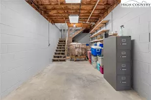 883 Bald Mountain Rd, West Jefferson, NC 28694 - Photo 23