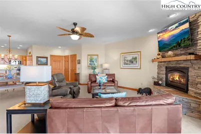 143 Wildflower Ridge #17-D, Sugar Mountain, NC 28604 - Photo 5
