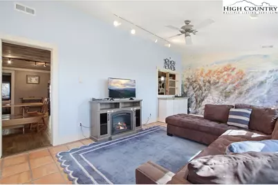 4990 Blowing Rock Road, Lenoir, NC 28645 - Photo 19