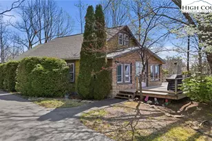 4990 Blowing Rock Rd, Lenoir, NC 28645 - Photo 1