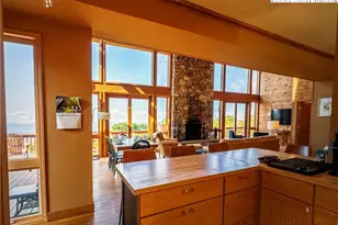 200 Summit Lodge Rd + Guest Chalet, Beech Mountain, NC 28604 - Photo 9