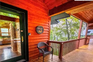 200 Summit Lodge Rd + Guest Chalet, Beech Mountain, NC 28604 - Photo 15