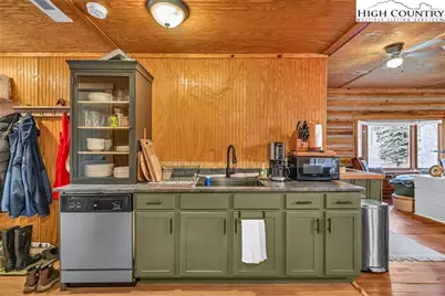 2292 Old Highway 16, Jefferson, NC 28640 - Photo 11