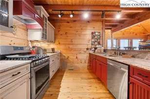 635 Acorn Nvno, Zionville, NC 28698 - Photo 17