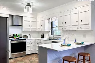 223 Timberlake St, Sparta, NC 28675 - Photo 11