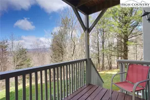 367 Skyleaf Dr, Sugar Mountain, NC 28604 - Photo 25