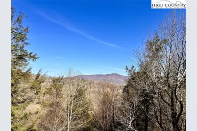 367 Skyleaf Drive #D-4, Sugar Mountain, NC 28604 - Photo 3