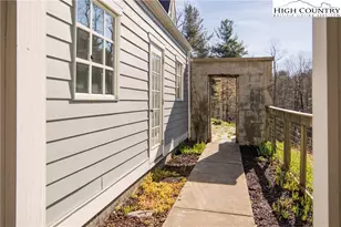 989 Little Laurel Rd, Boone, NC 28607 - Photo 5
