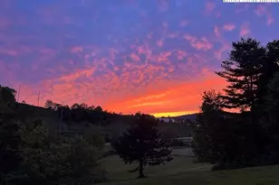 2141 Mt Jefferson Rd, West Jefferson, NC 28694 - Photo 5